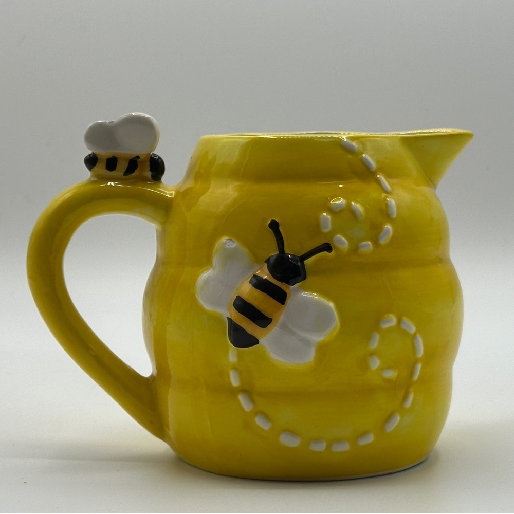 Pier 1 Imports Hand Painted Dolomite‎ Yellow Bee Honeycomb Creamer - Picture 3 of 15